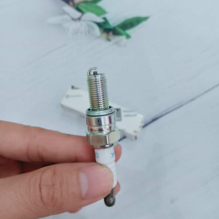 Bugi DÀNH CHO xe máy PIAGGIO - TA289