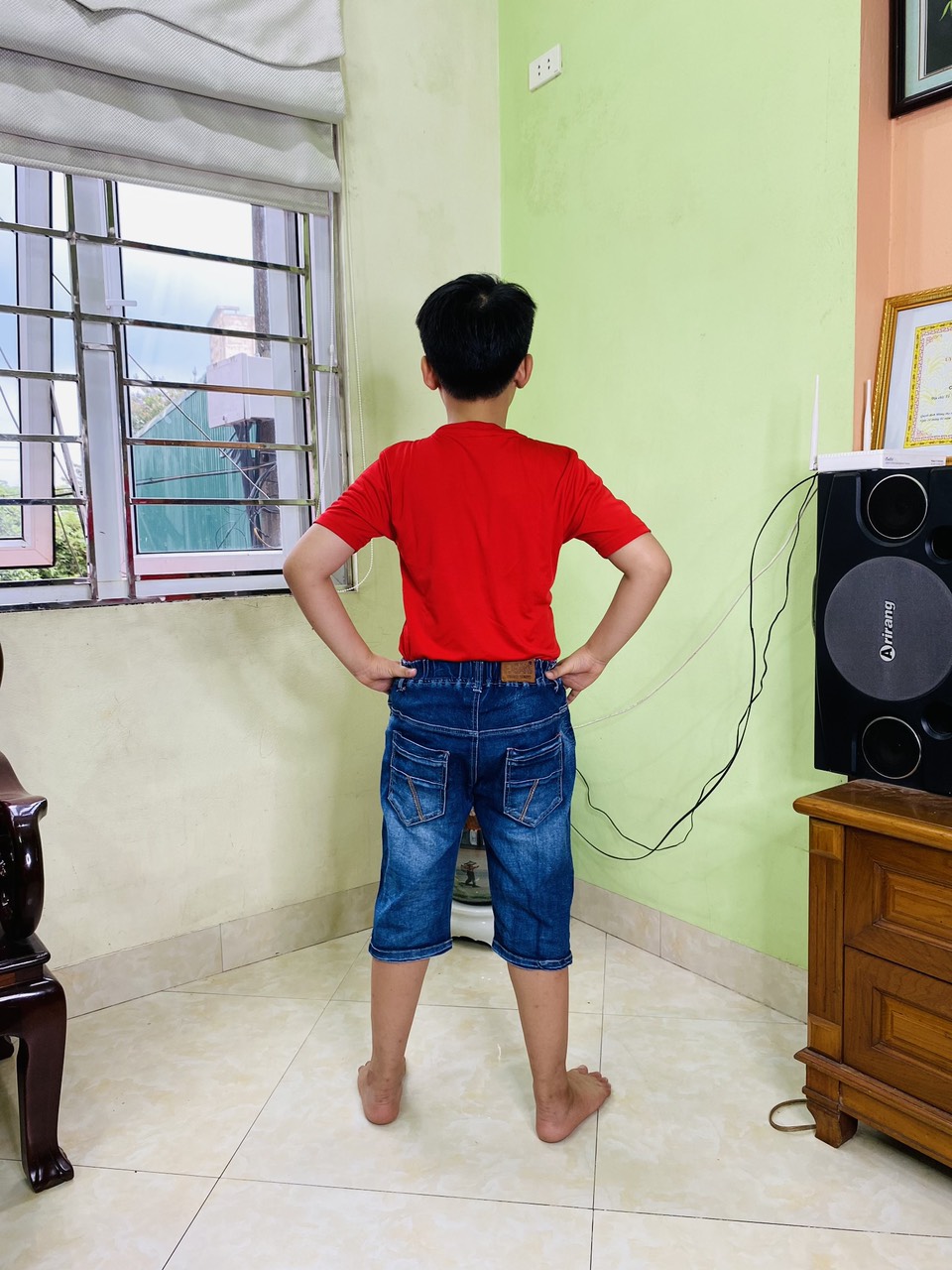 Áo Thun Cờ Đỏ Sao Vàng Việt Nam Cao Cấp - Size Trẻ Em và Người Lớn