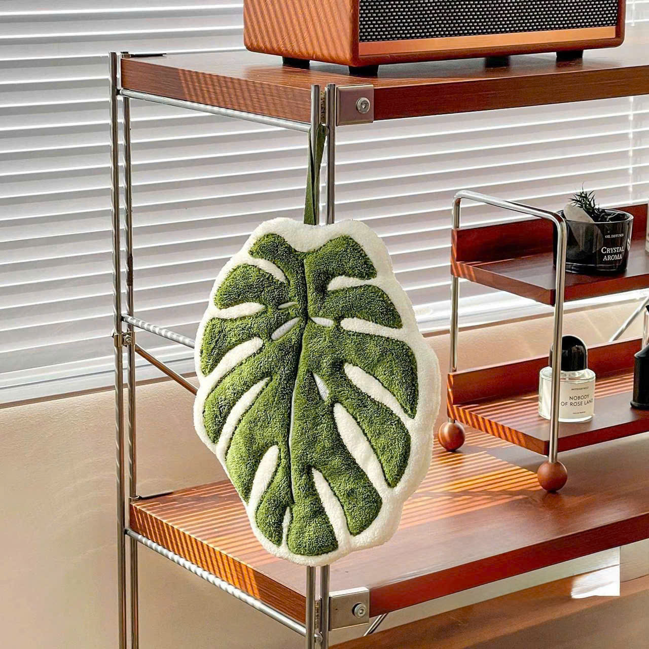 Khăn Lau Tay Nhà Tắm &amp; Khăn Decor Nhà Bếp Siêu Thấm Hút – Khăn Lông San Hô Mềm Mại, Hoa Văn Lá Dễ Thương, Nhanh Khô- HÀNG CHÍNH HÃNG MINIIN