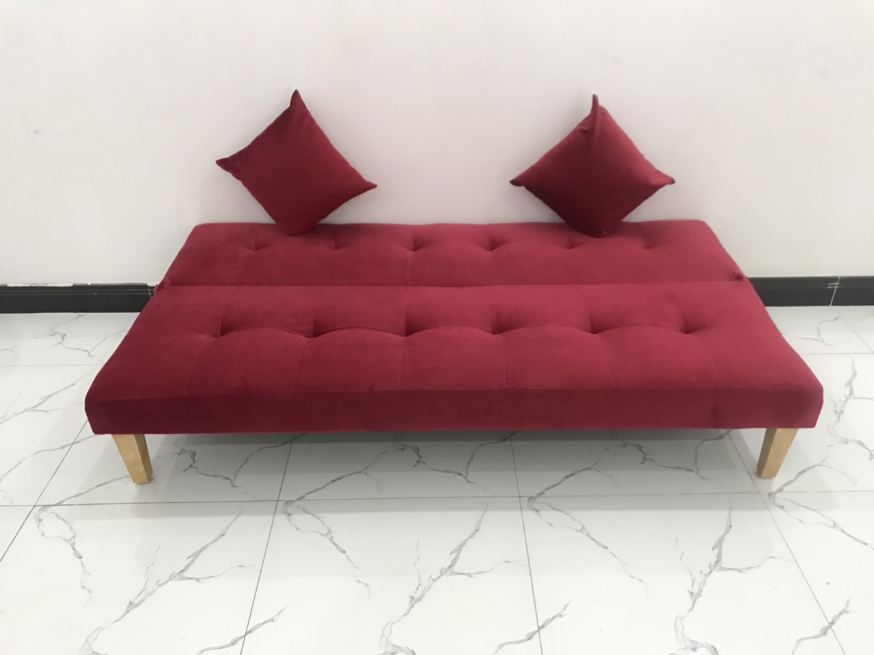 Ghế sofa giường đỏ đô vải nhung nhiều kích cỡ
