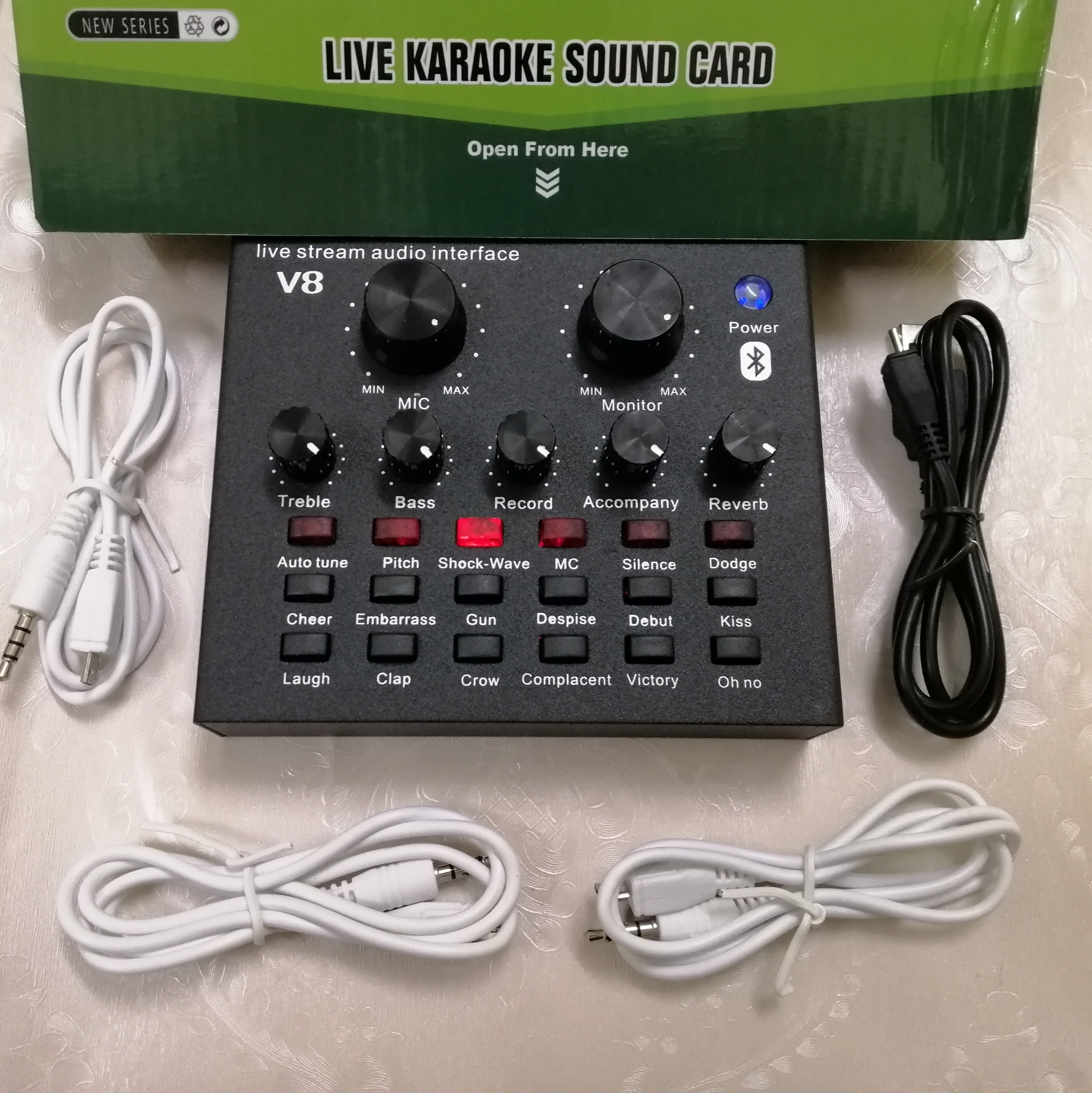 Bộ hát live stream thu âm Sound card V8 bluetooth và mic BM900 Hàng chính hãng  tặng tai phone