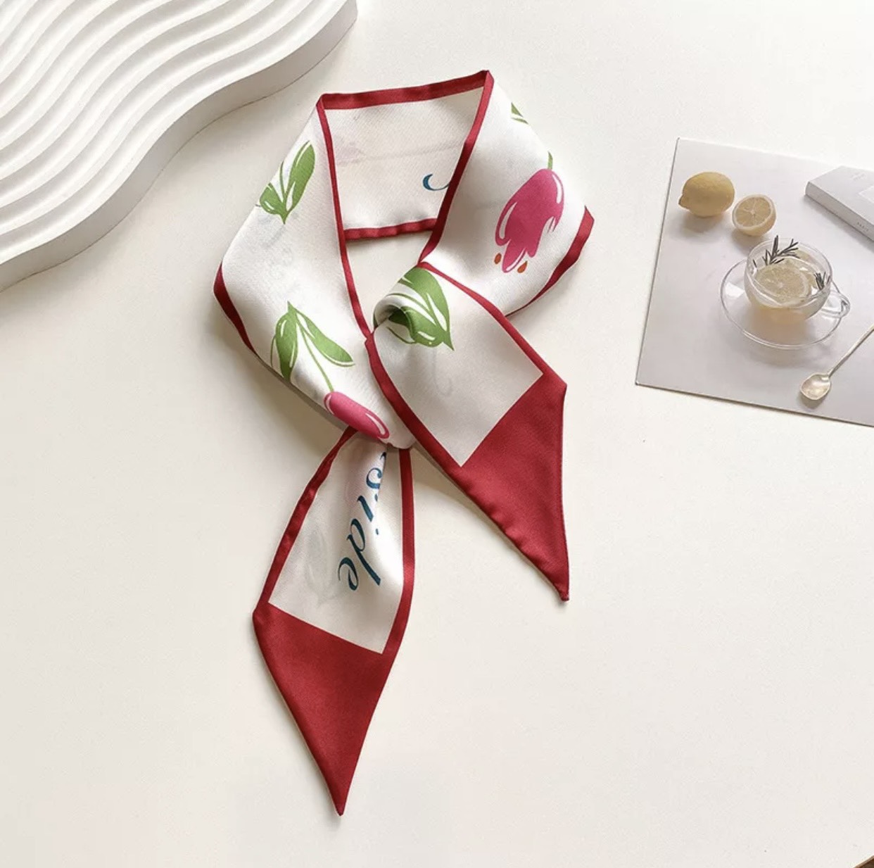 Khăn Quàng Lụa Satin 2 lớp kiểu turban,quấn túi,buộc tóc...xinh xắn màu đỏ nổi bật
