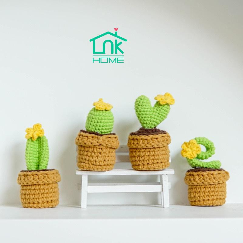 Bộ 4 chậu hoa len LOVE đan tay handmade