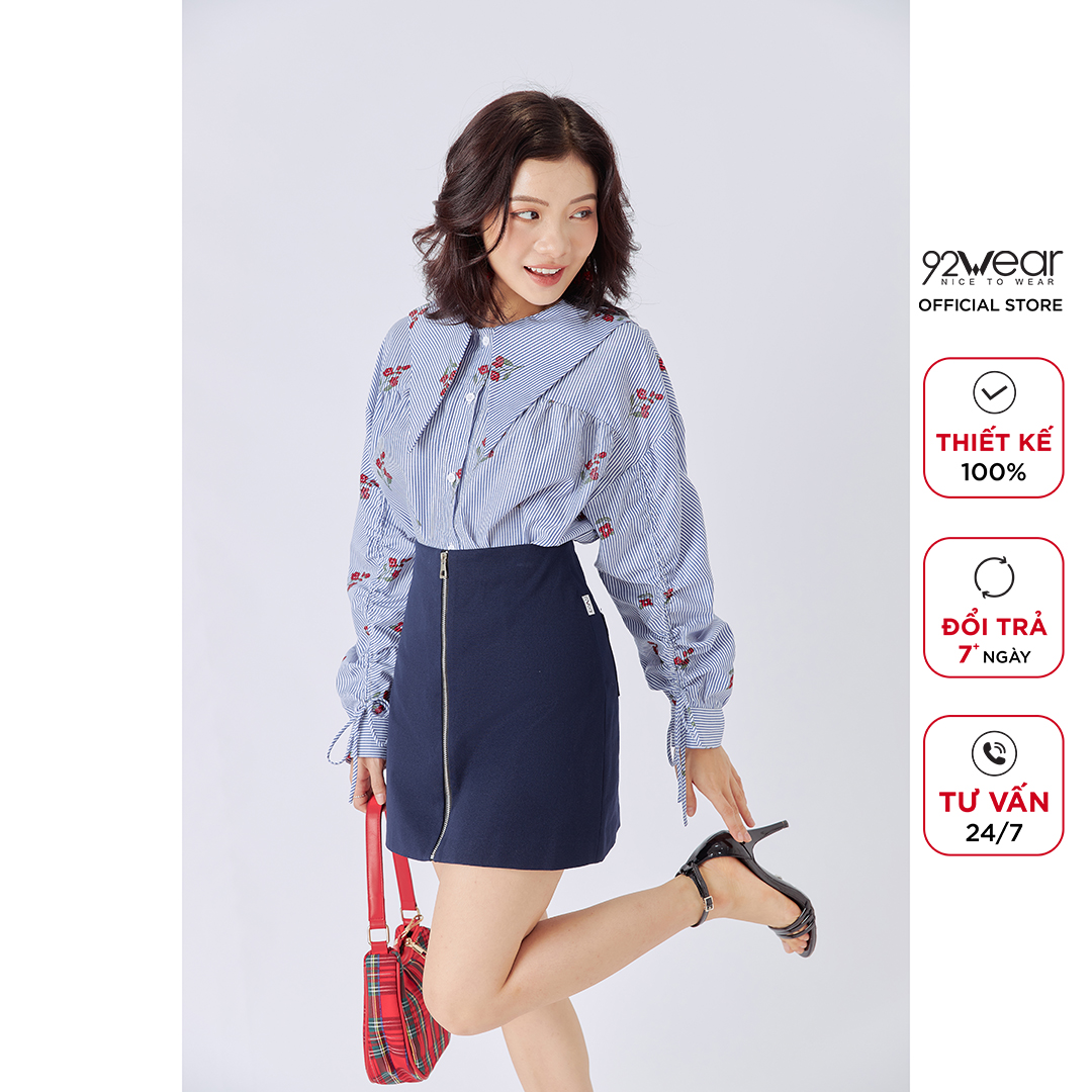 Áo sơ mi nữ dài tay 92WEAR, kẻ hoa tay rút dây trẻ trung, cá tính ASW1104