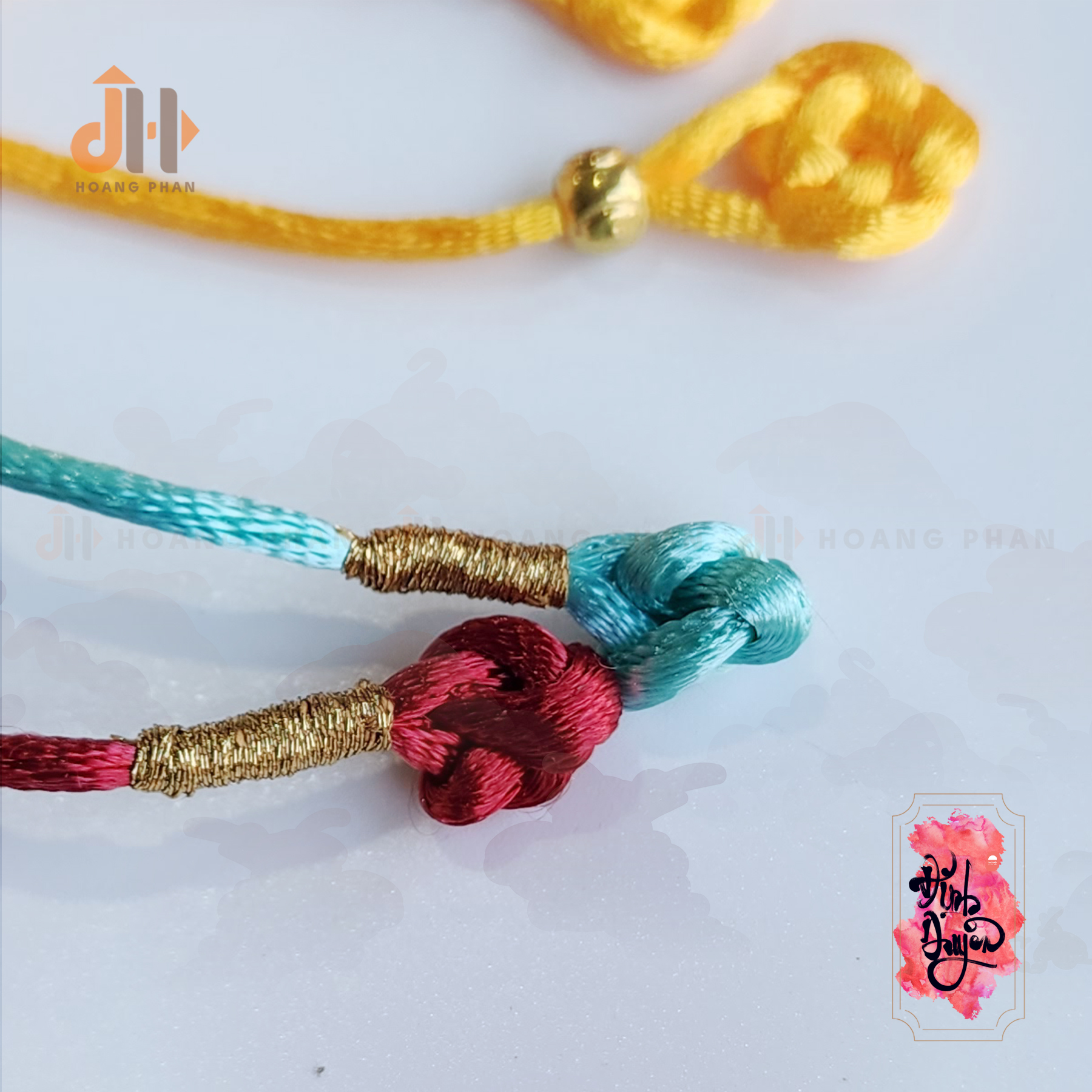 Như Ý Kết hình cỏ ba lá mang lại may mắn
