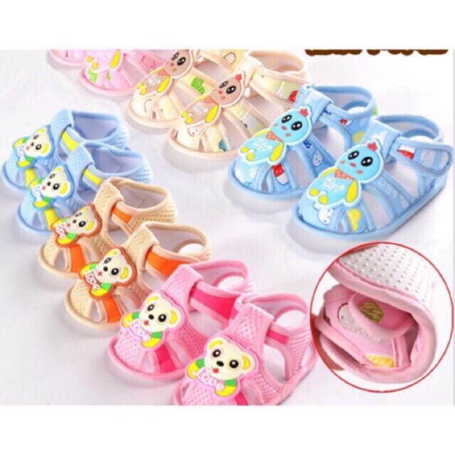 GIẦY TẬP ĐI CHO BÉ 3-12M