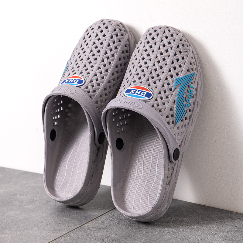Giày sục nam nhựa quai hậu thể thao siêu nhẹ êm chân lỗ thoáng khí đi biển đi mưa chống nước Phatdat V337