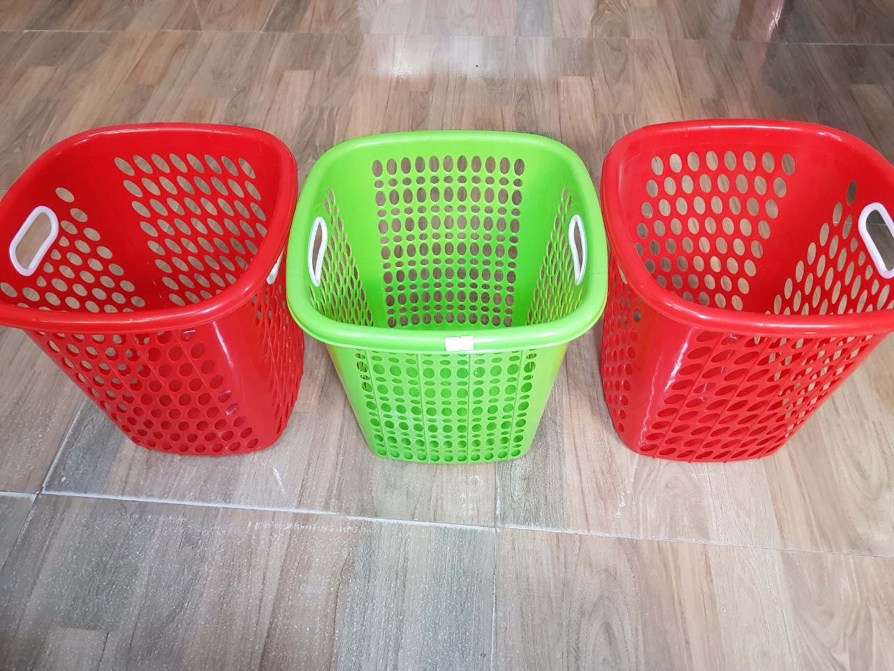 Sọt nhựa lổ vuông nhỏ 27x27x29 cm