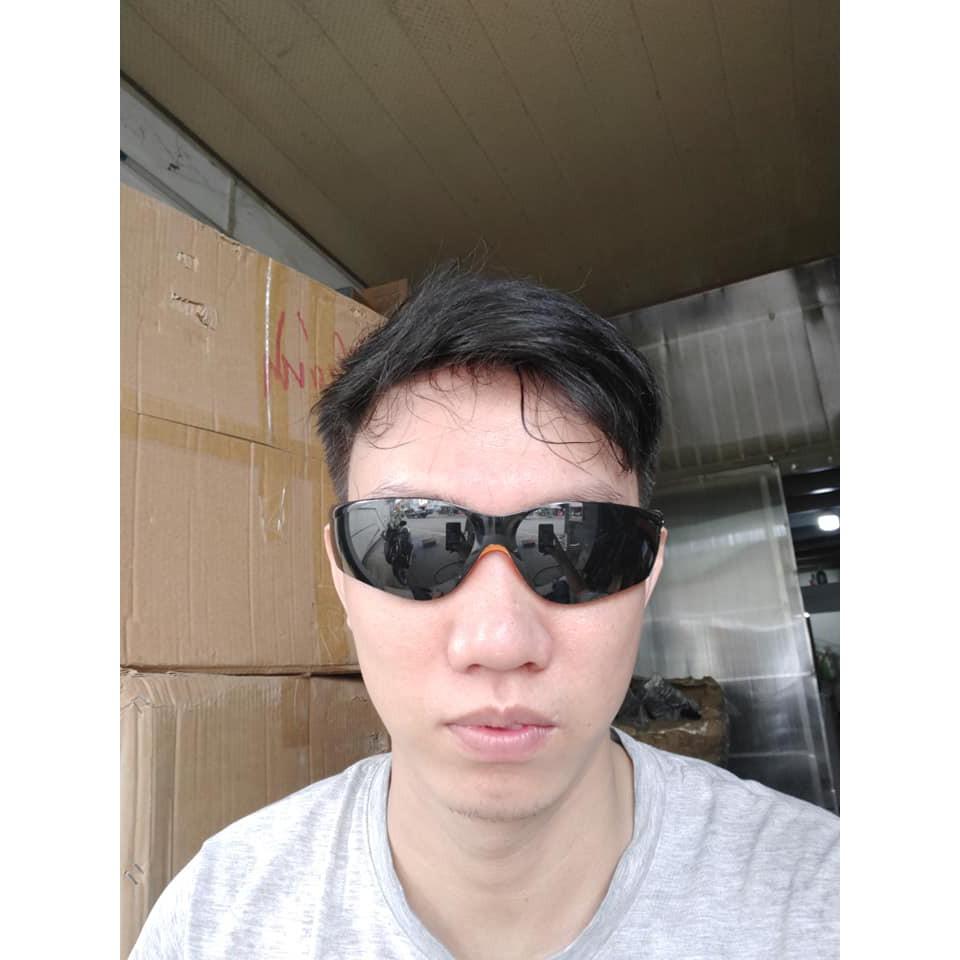 Kính hàn đen chuyên dụng không đau mắt