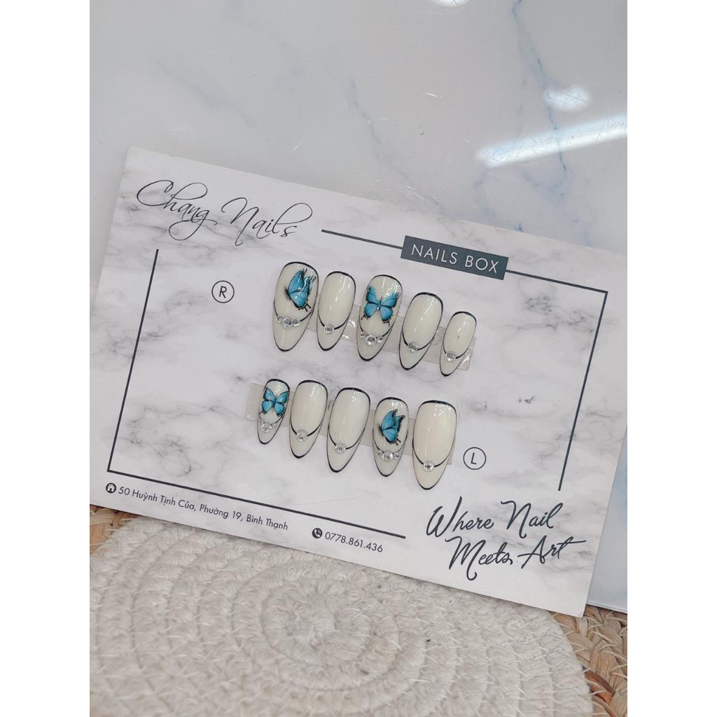 Nail Box thiết kế thủ công ChangNails - Họa tiết Blue Butterfly, đính đá tone trắng