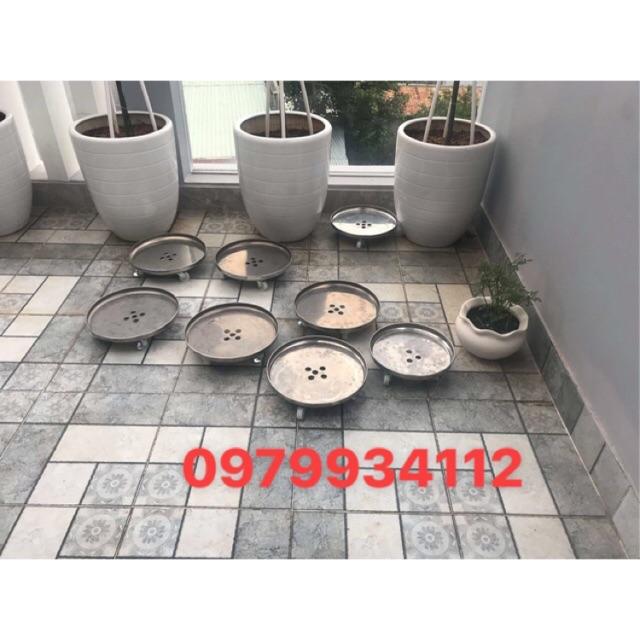 Đế chậu có bánh xe di chuyển