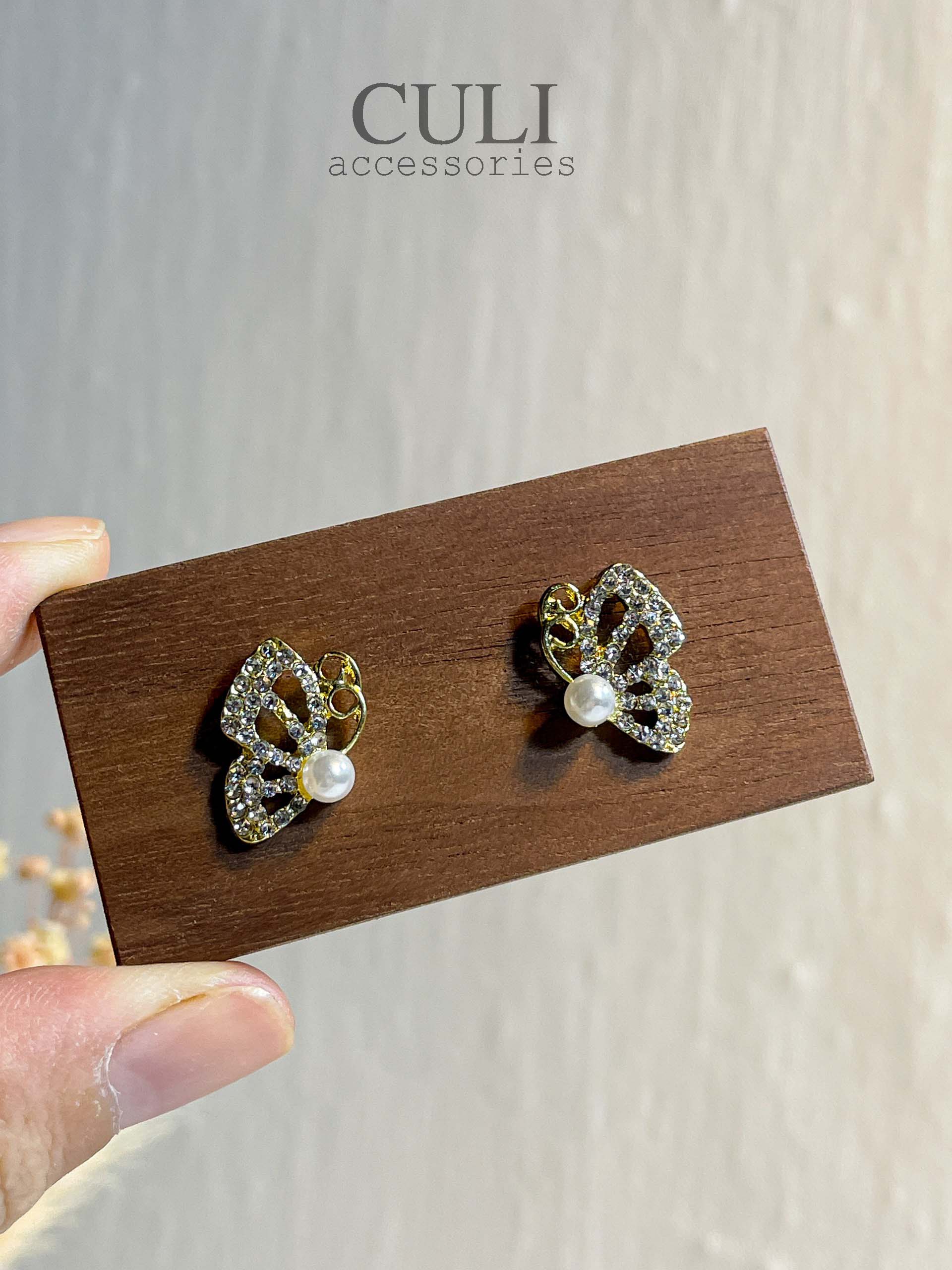 Khuyên tai, Bông tai thời trang nữ đính hạt trai nhân tạo HT614 - Culi accessories