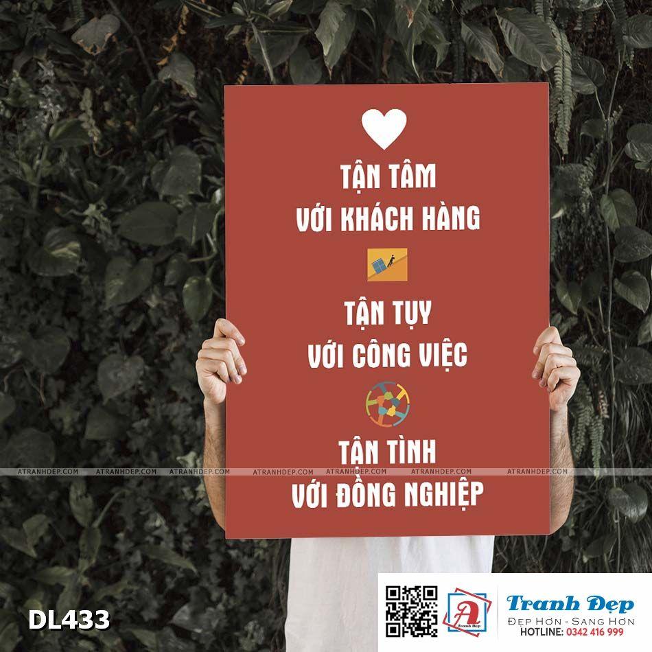 Tranh động lực trang trí phòng làm việc - Tận tâm với khách hàng, tận tụy với công việc - DL433