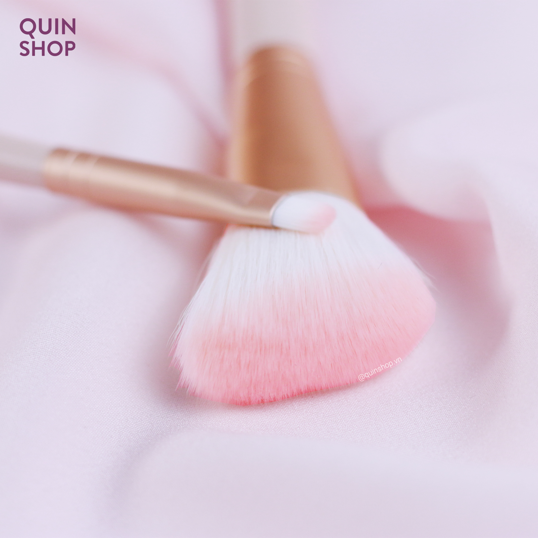 Cọ Trang Điểm Má Lime Beauty Tool Brush #101