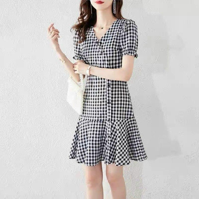 ĐẦM CARO ĐUÔI CÁ NẸP NÚT XEO