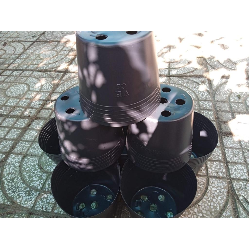 Chậu nhựa đen C6 - Nhựa bóng, dẻo, bền