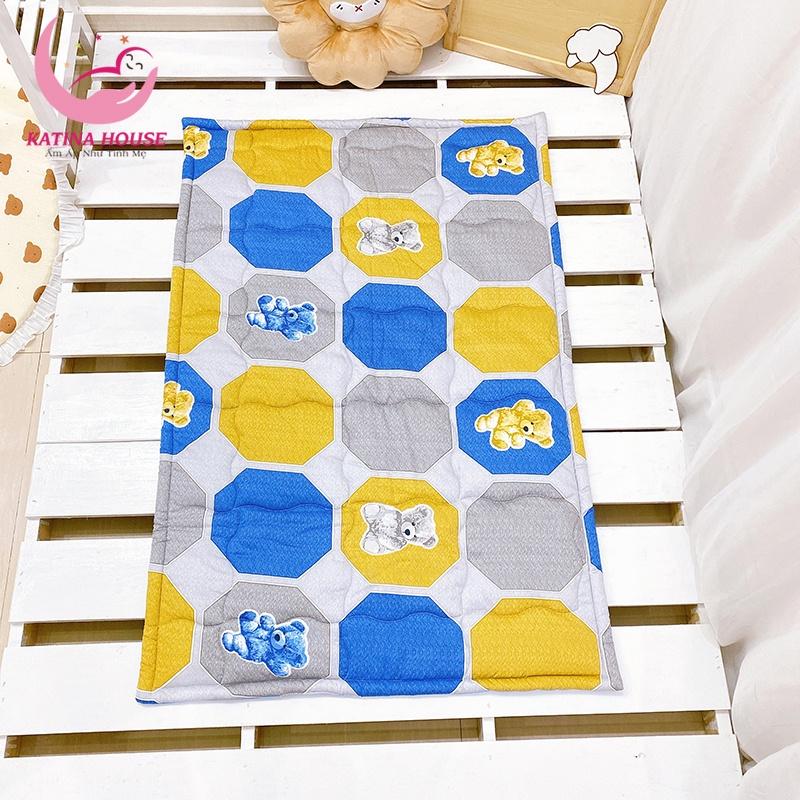 Đệm cho bé sơ sinh và trẻ nhỏ 70x100cm, nệm chống thấm, chất vải Tencel cao cấp mềm mịn mát, nhiều họa tiết đáng yêu