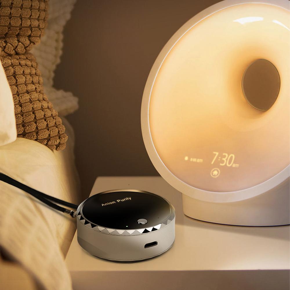 USB Portable Wearable Air Purifier Mini Air Necklace Air Freshener Necklace