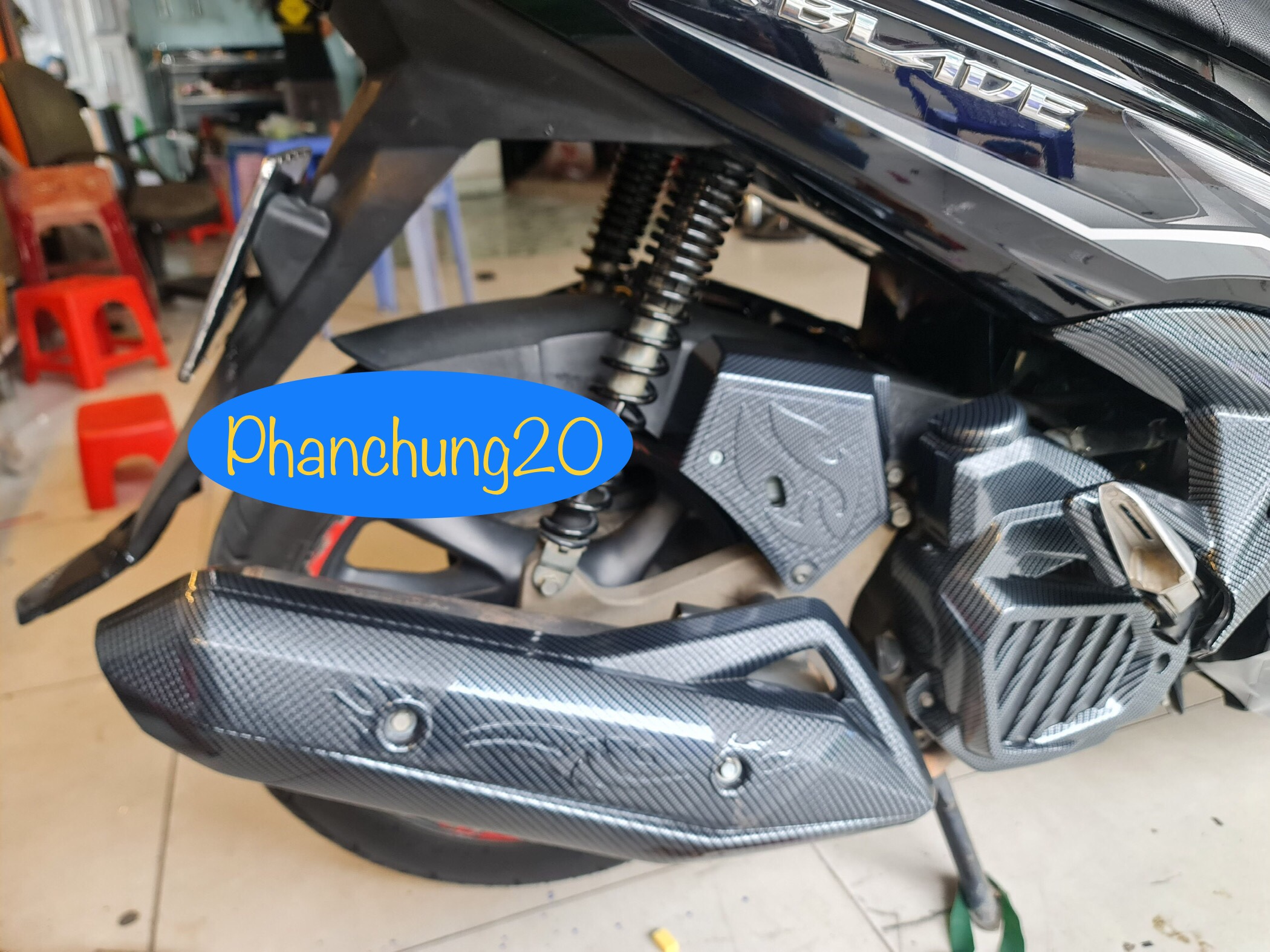 CHỤP TẢN NHIỆT DÙNG CHO ĐỜI XE AB 2013 2014 2015 CACBON
