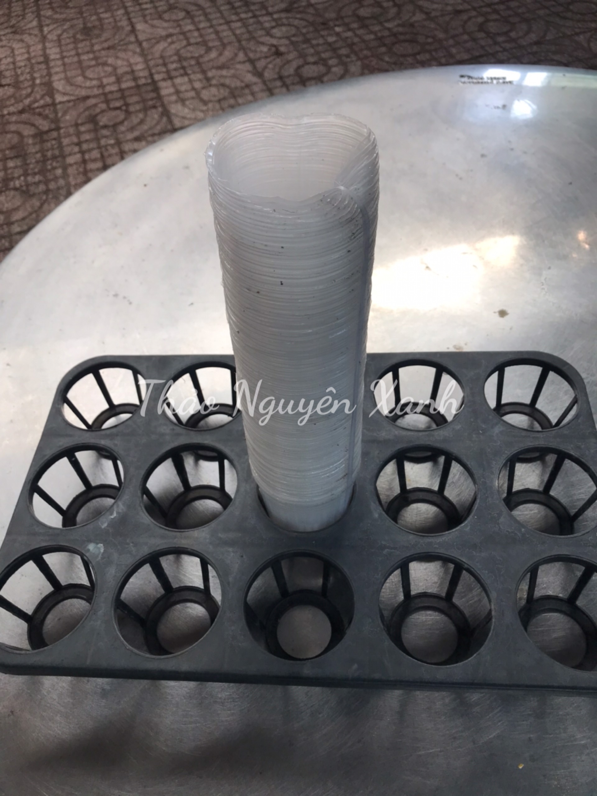 Chậu nhựa dẻo trồng lan hồ điệp 2.5 inch