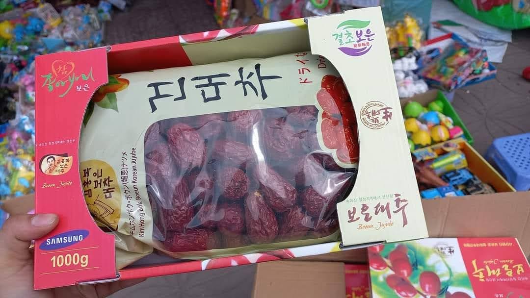 Hộp táo đỏ 1kg loại to