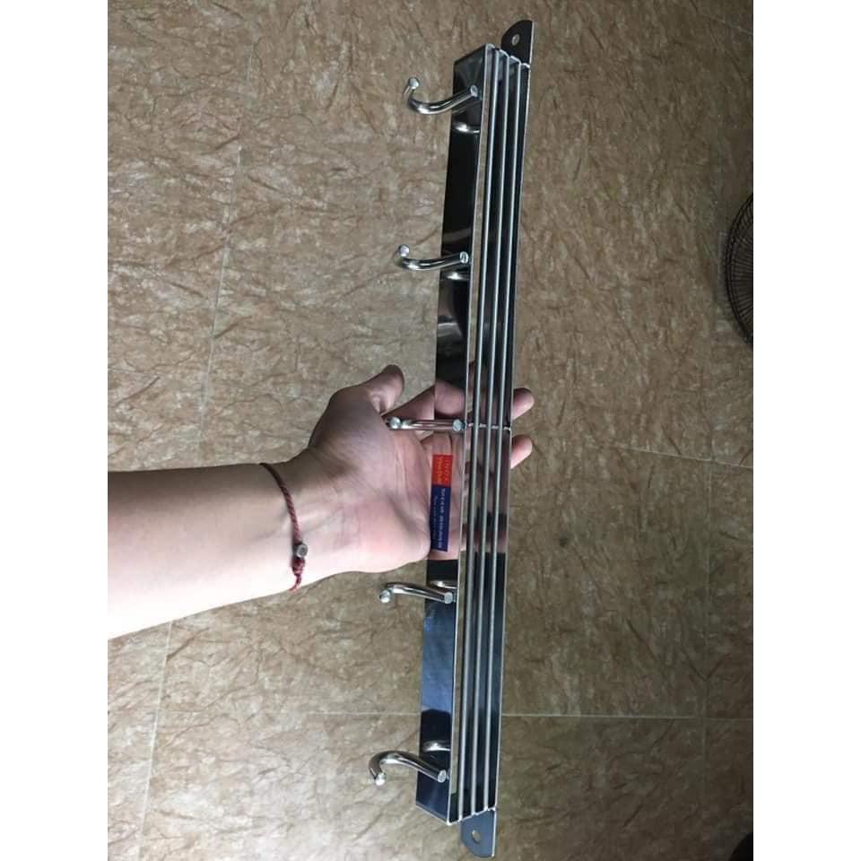 Kệ Inox Cài Dao,Treo Đồ Dùng Nhà Bếp Đa Năng,Có Móc Treo Tiện Dụng