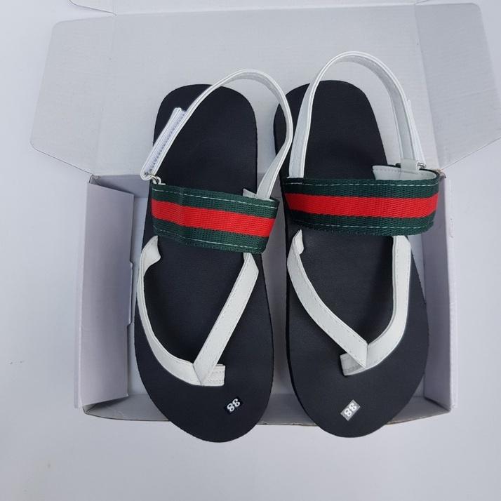 sandal đồng nai xăng đan nam và nữ ( đế đen quai trắng phối dù ) size từ 34 nữ đến 43 nam