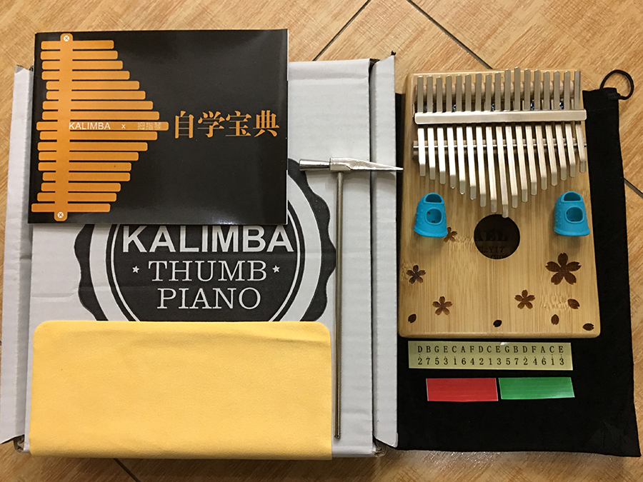 Đàn Kalimba Yael cao cấp 17 phím, Thumb Piano 17 keys - Gỗ tròn hoa + kèm khóa học miễn phí