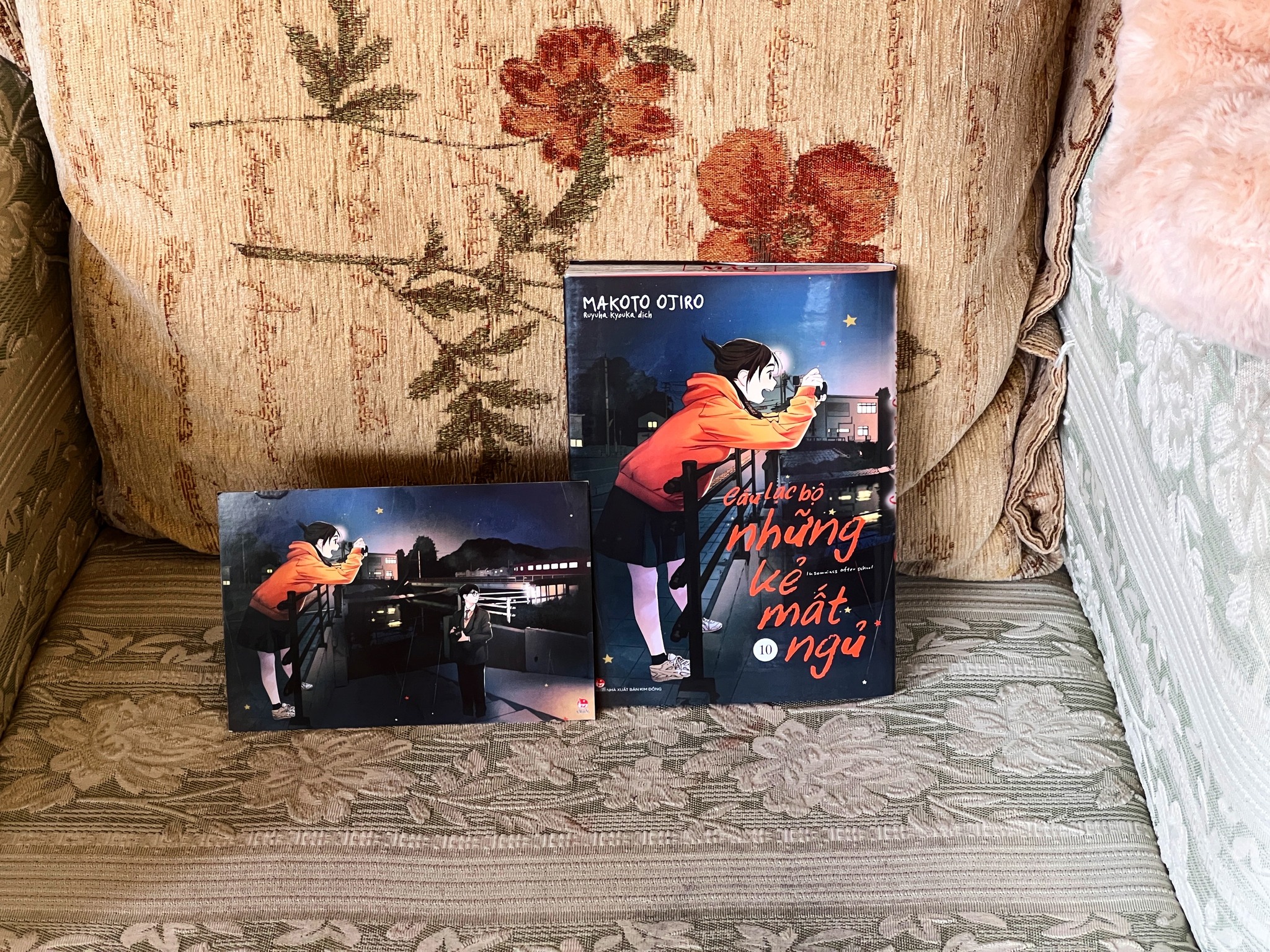 Truyện tranh Câu Lạc Bộ Những Kẻ Mất Ngủ - Insomniacs After School (Chang Book)