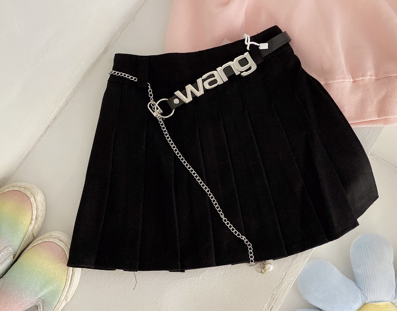 Chân váy bé gái, Váy xếp bé gái 1-7 tuổi kèm dây đeo chữ WANG kiểu dáng điệu đà thời trang
