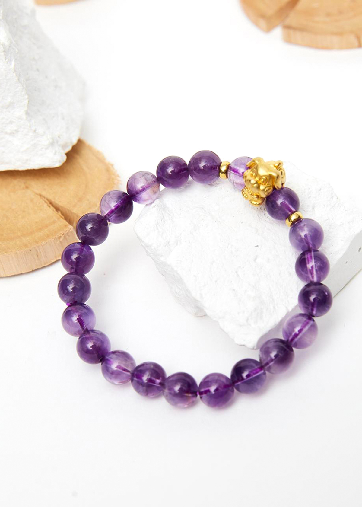 Vòng tay đá thạch anh tím charm tuổi tuất bạc mạ vàng 24K 8mm mệnh hỏa, thổ - Ngọc Quý Gemstones
