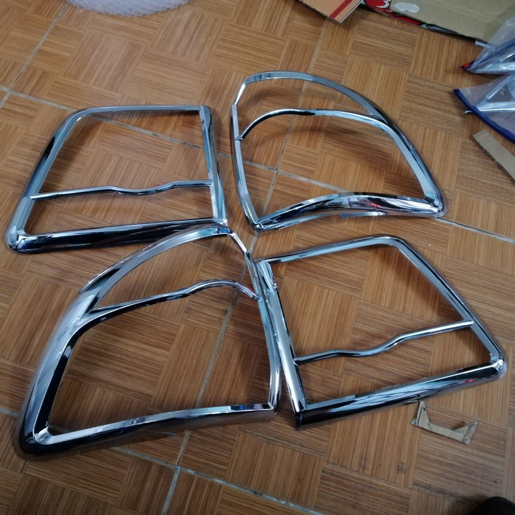 Ốp viền đèn pha, hậu xe Toyota Fortuner 2012- 2015 mạ crom cao cấp,