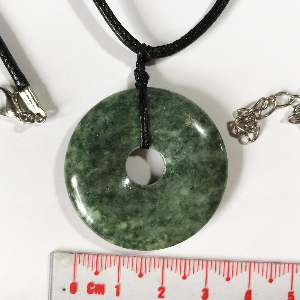 Đồng điếu đá thật của Việt nam đeo cổ màu xanh lá đường kính 3.5 cm cho mệnh Hỏa và Mộc