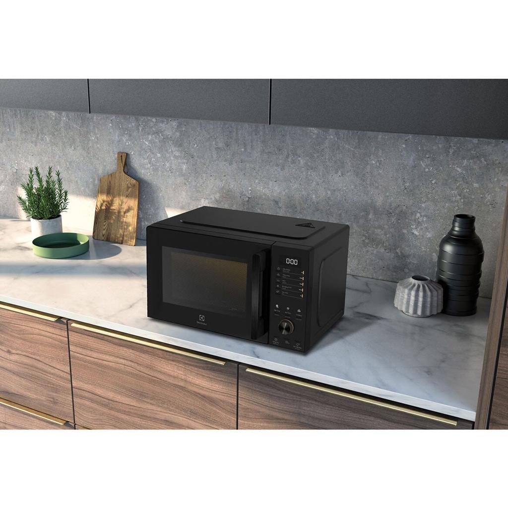 Lò vi sóng Electrolux 23 lít EMM23D22B - Hàng chính hãng