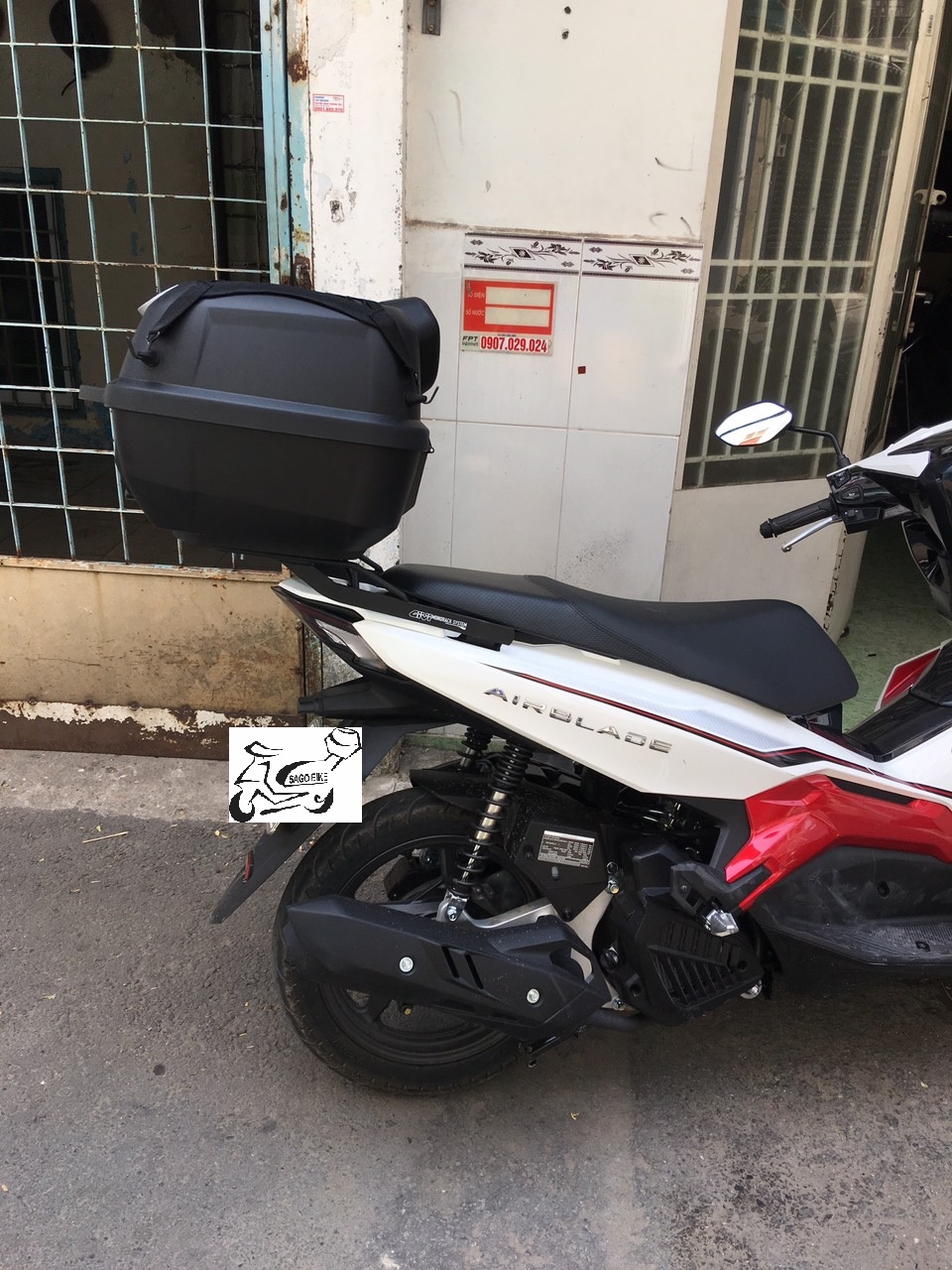 Thùng Givi E43NTL_ADV và baga givi lắp cho xe Airblade 125/150