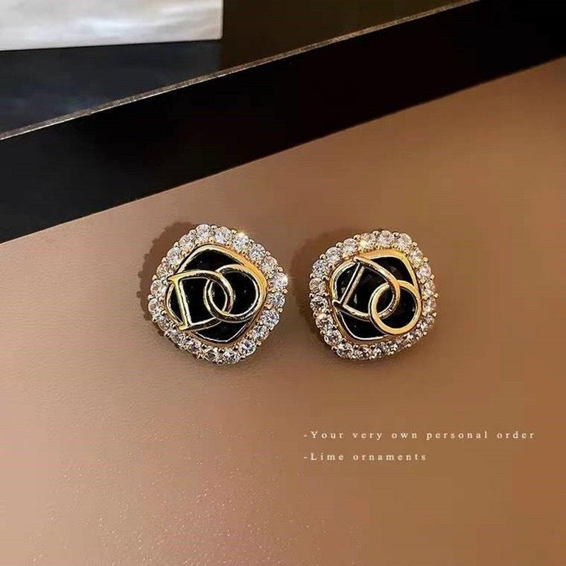 Bông tai thời trang nữ đính cườm KLI 222