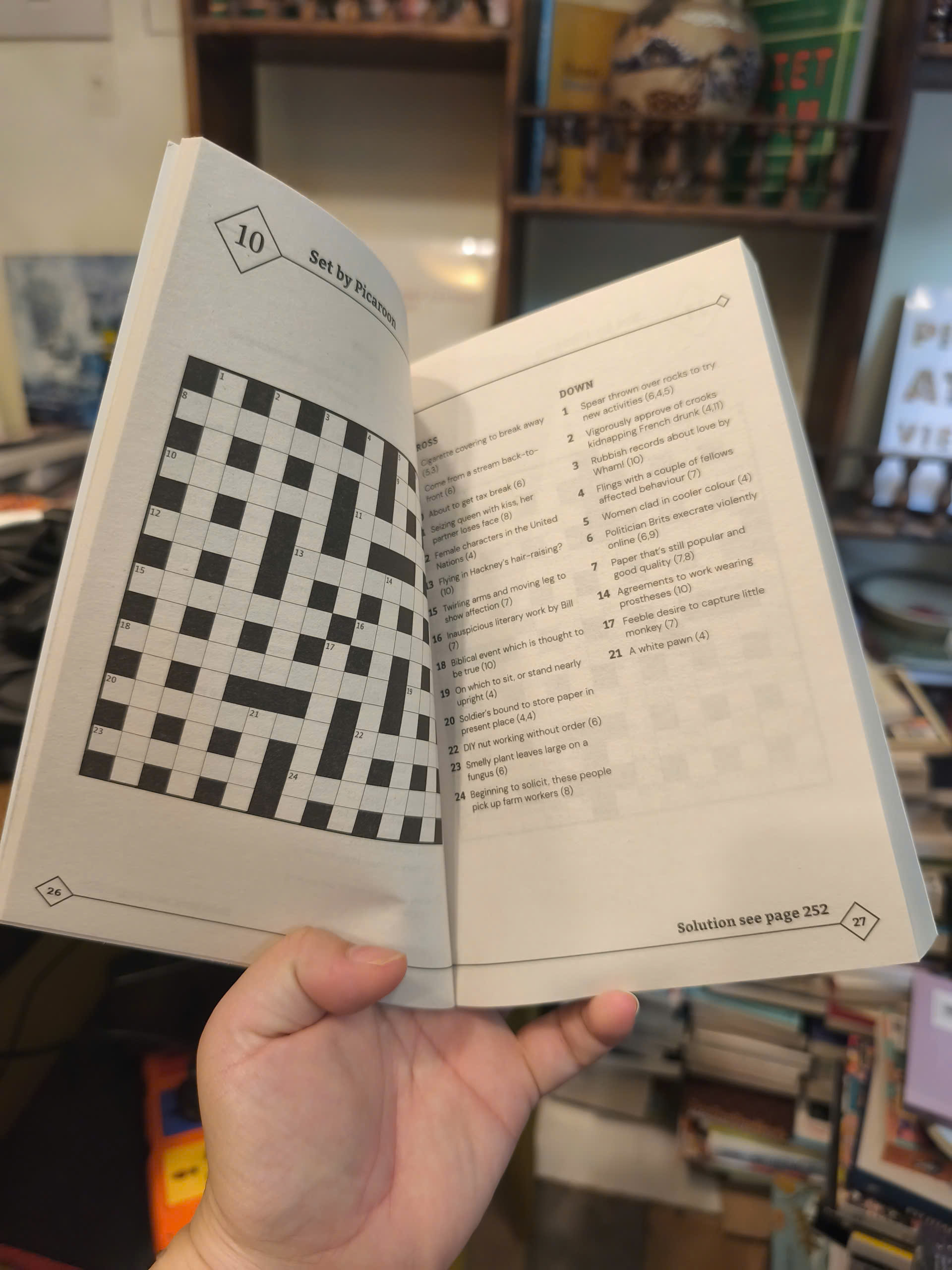 Sách - The Guardian Cryptic Crosswords 1 | Games / Ngoại văn Nhập khẩu UK / Trò chơi ô chữ giải trí