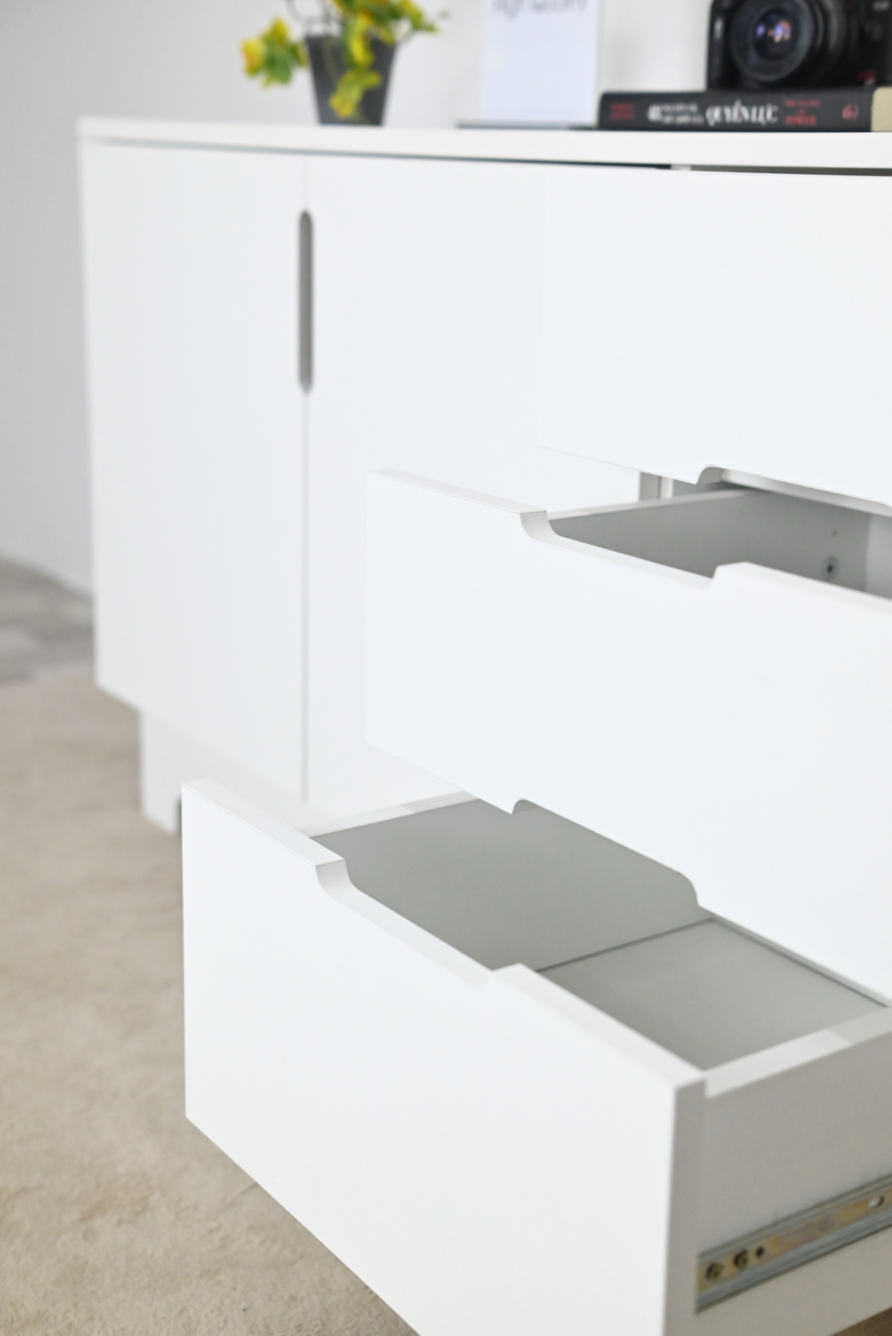 [Happy Home Furniture] MOLLY, Tủ lưu trữ 2 cánh mở - 3 ngăn kéo , 120cm x 40cm x 68cm ( DxRxC), TCM_101