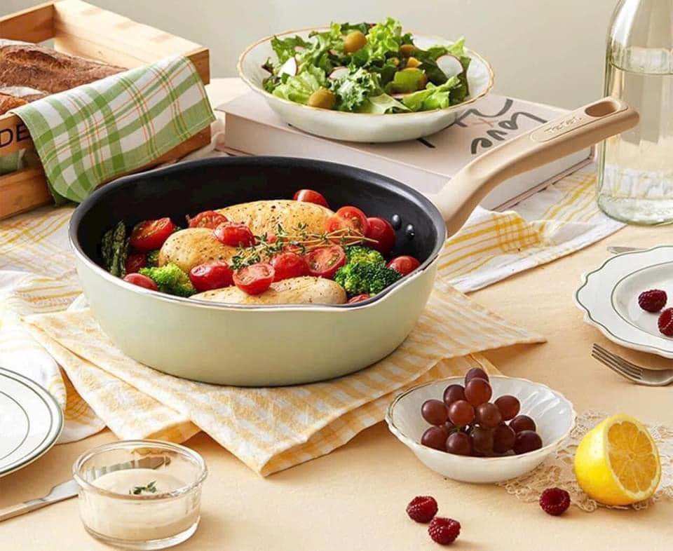 Chảo Tefal G1662524 có nắp - 22cm Hàng chính hãng