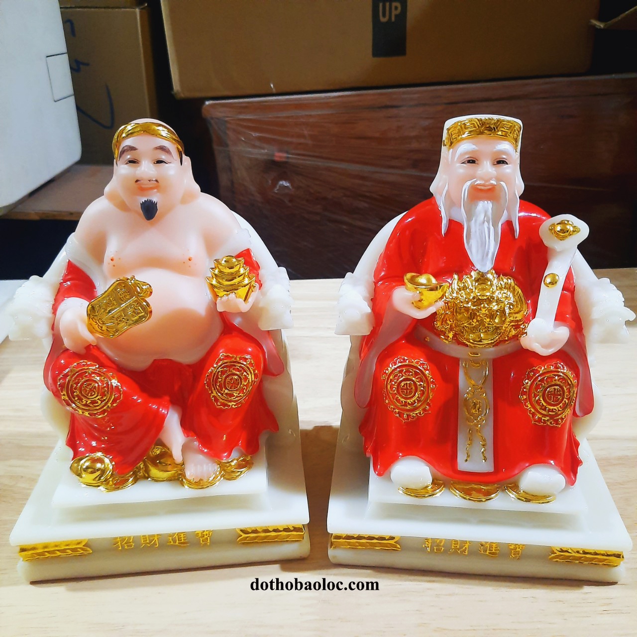 Cặp tượng thần tài ông địa đá ngồi ghế cao cấp Đài Loan cao 8 inch