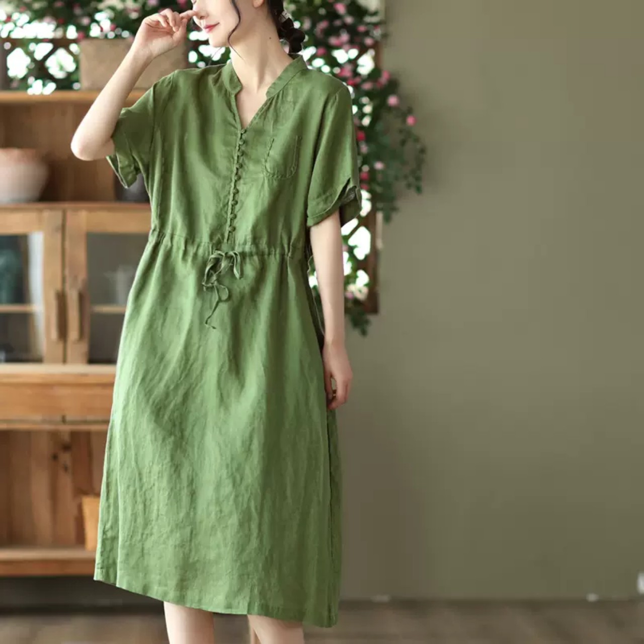 Đầm Váy midi linen sơ mi nữ cổ V, ngắn tay thời trang hè , phù hợp mặc đi chơi, đi làm ARCTIC HUNTER AH171