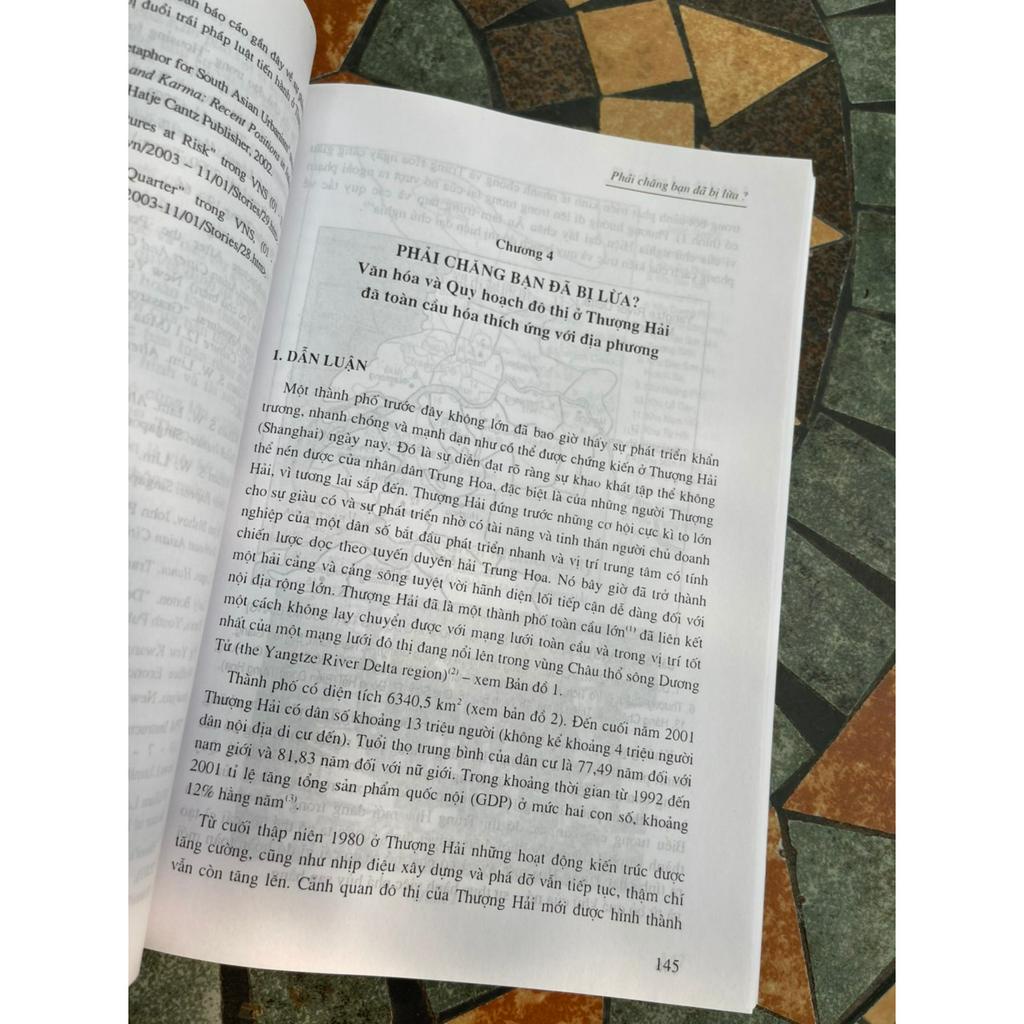 Sách - Quy Hoạch Đô Thị Theo Đạo Lí Châu Á – William S. W. Lim – NXB Xây Dựng (Bìa mềm)