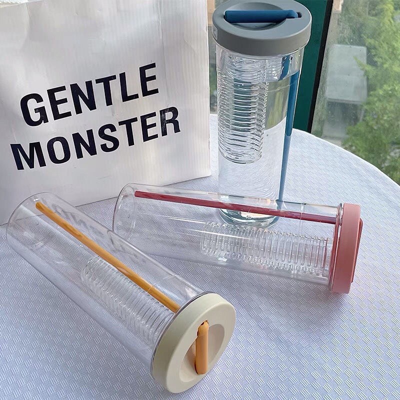 BÌNH NƯỚC NHỰA CÓ LỌC KÈM ỐNG HÚT