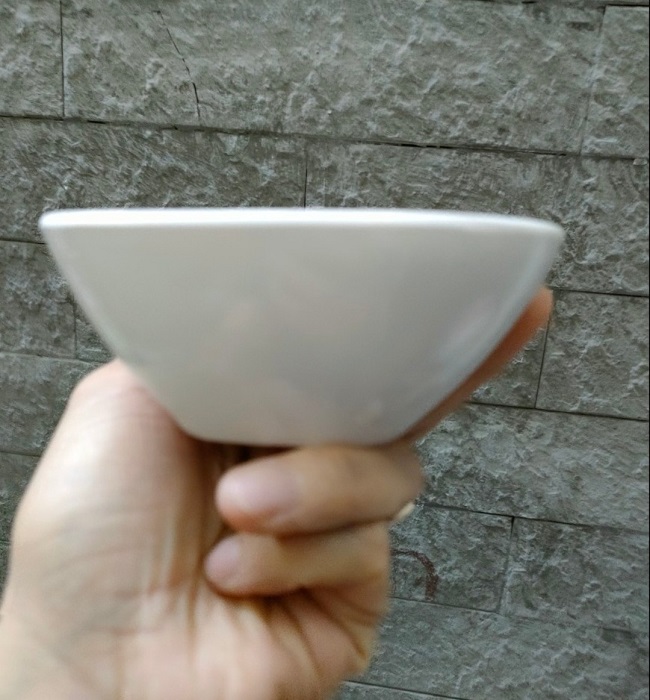 Bát tim nhựa phíp trắng