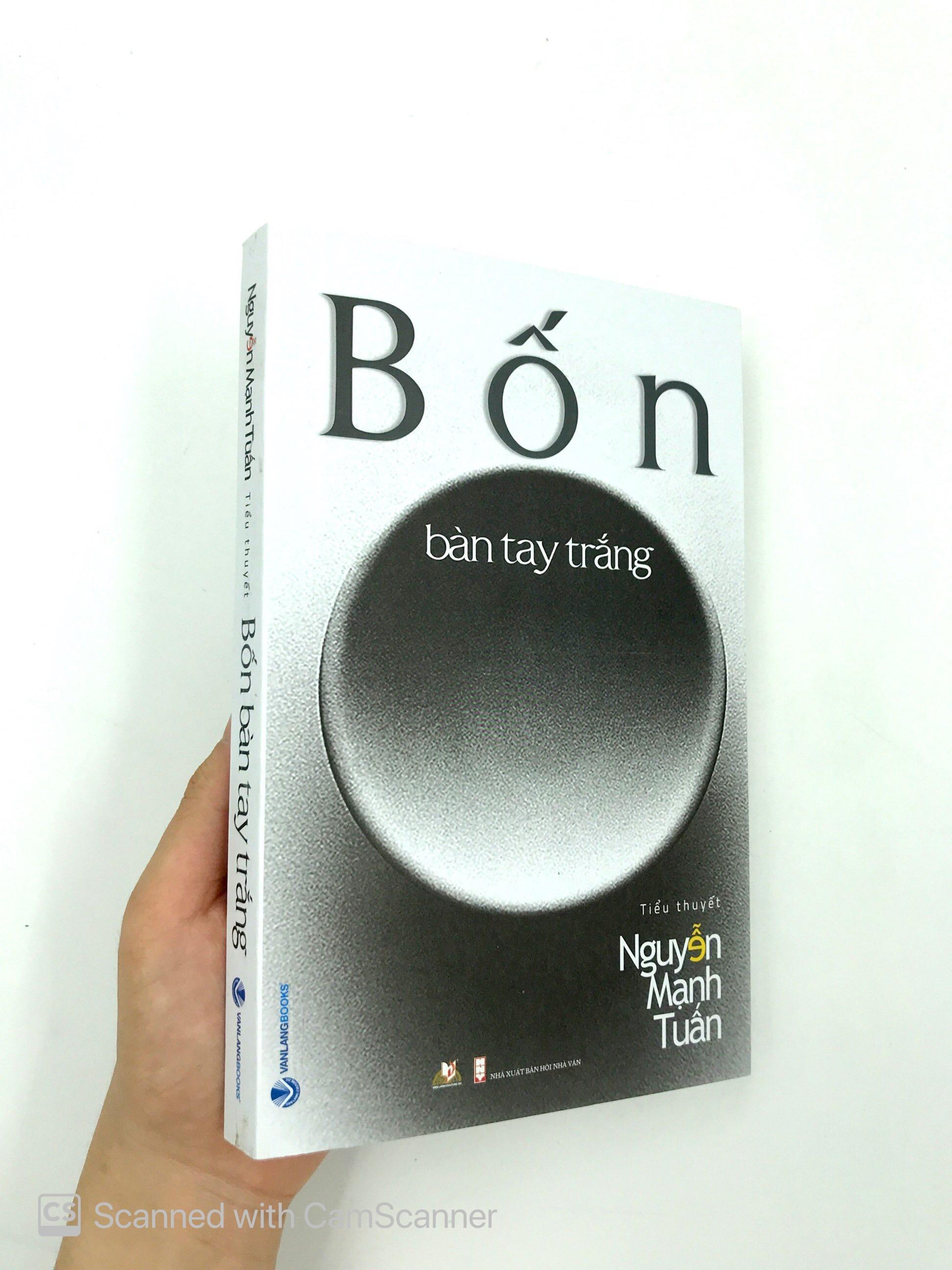 Bốn Bàn Tay Trắng
