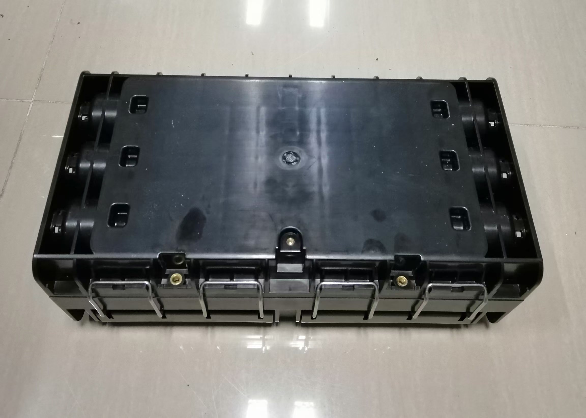 Măng xông cáp quang 24FO cống bể, chôn ngầm, lẫy ngàm. Hàng chính hãng