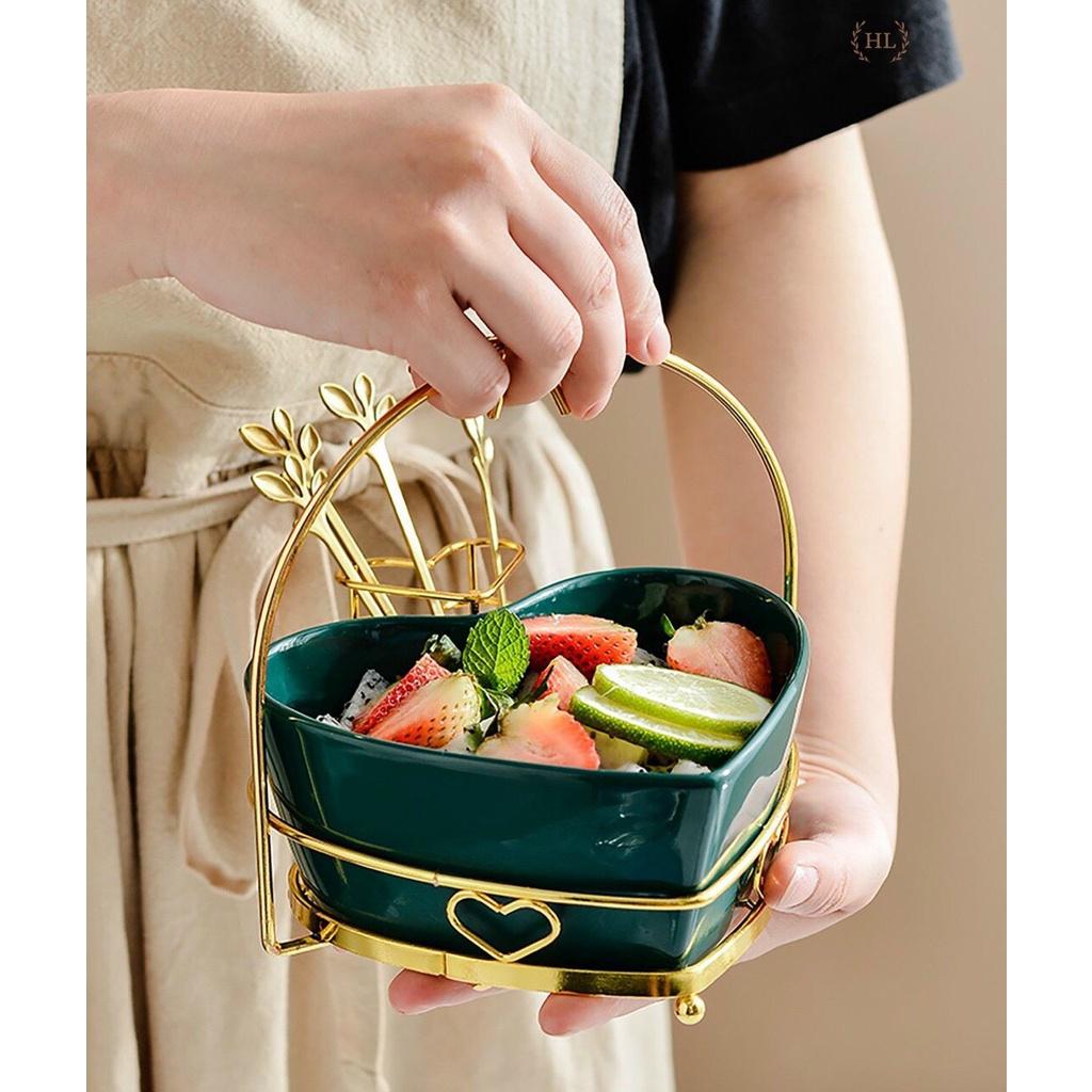 Bát đựng trái cây bằng sứ hình trái tim dễ thương kèm dĩa BP