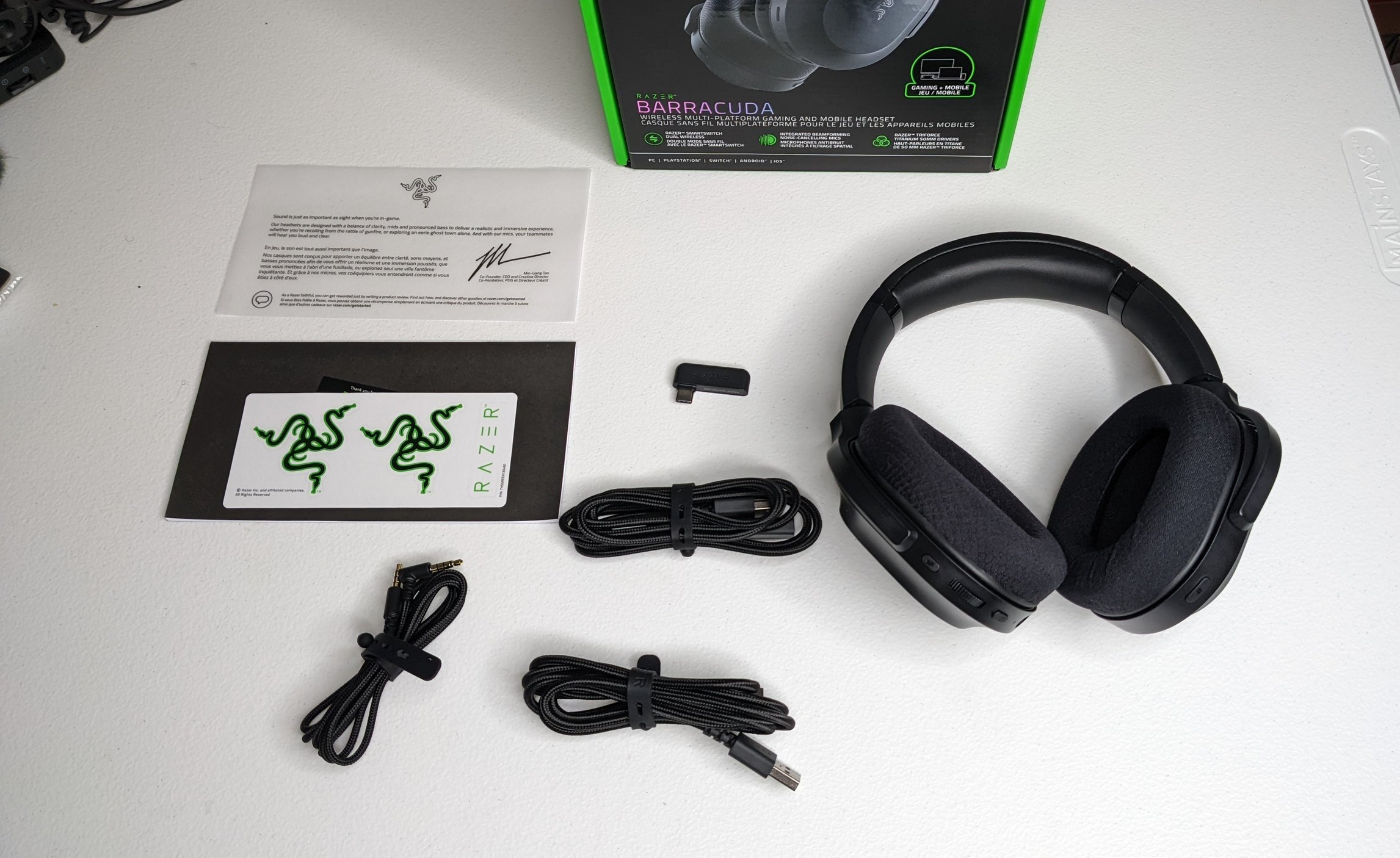 Tai nghe Razer Barracuda-Wireless Multi-platform Gaming and Mobile Headset_Mới, hàng chính hãng