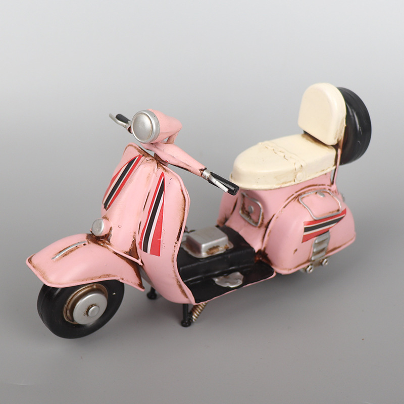 Mô Hình Xe Vespa Hồng Vintage