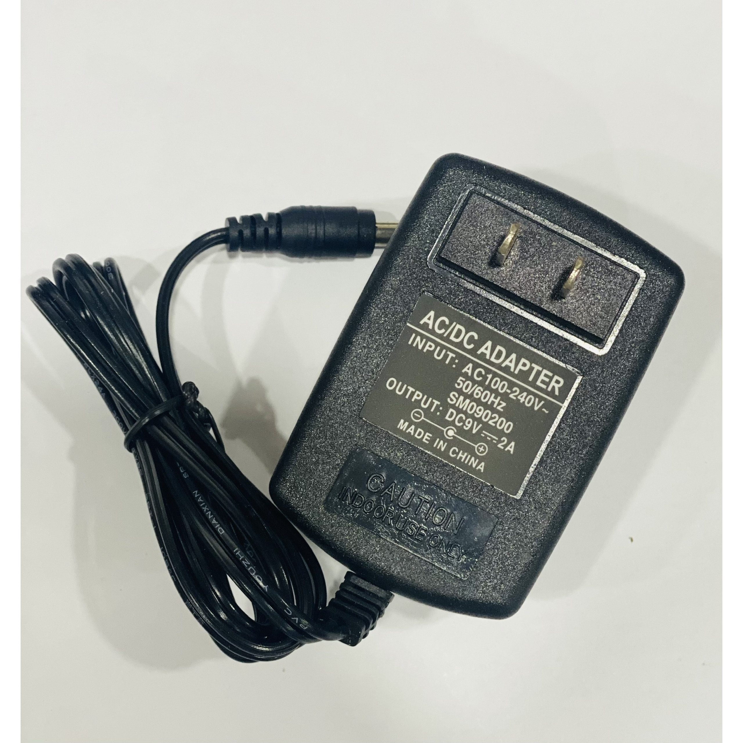 Adapter nguồn 9V